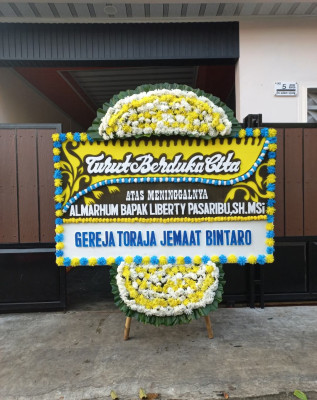 Papan Bunga Duka di Jrengik